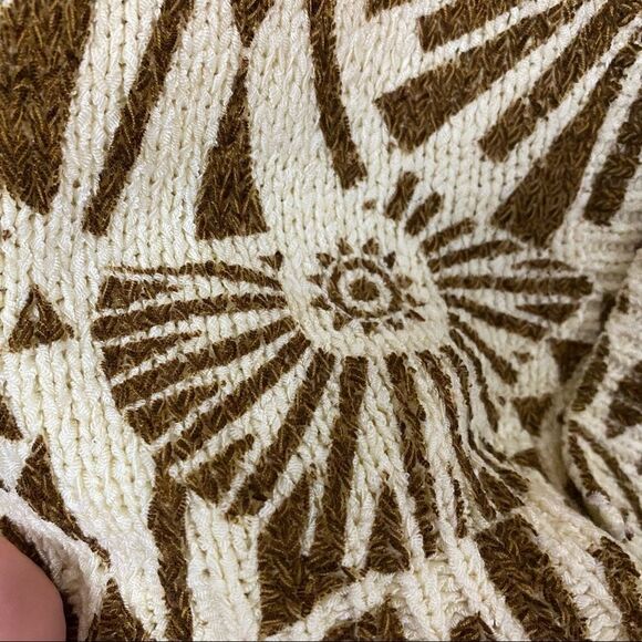 August Silk Graphic One Button Cardigan Size Medium - Picture 6 of 8